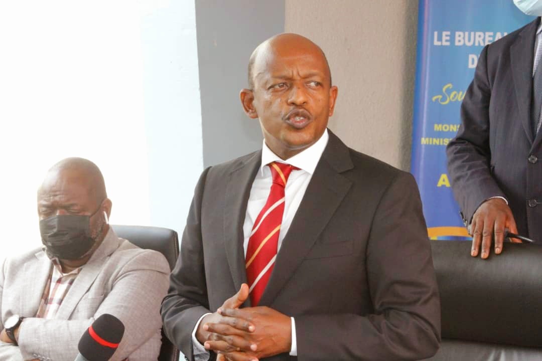 RDC: Alexis Gisaro en mission d’inspection des travaux des infrastructures dans la province de la Mongala